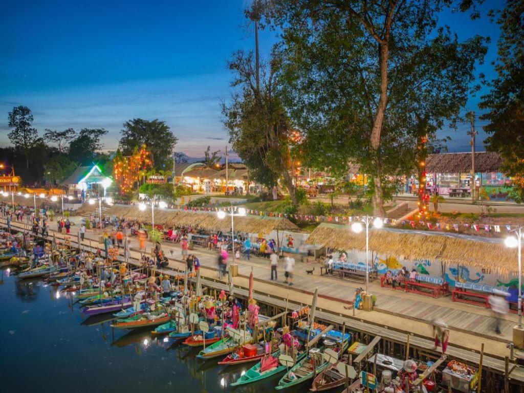 The Bed Hotel Hatyai Hat Yai Esterno foto
